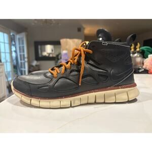 Nike Free Run 2 Mid Sneakerboot in black leather with orange size 9.5 Men’s